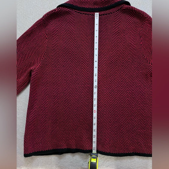 Josephine Chaus Sweater, Large - Picture 4 of 6